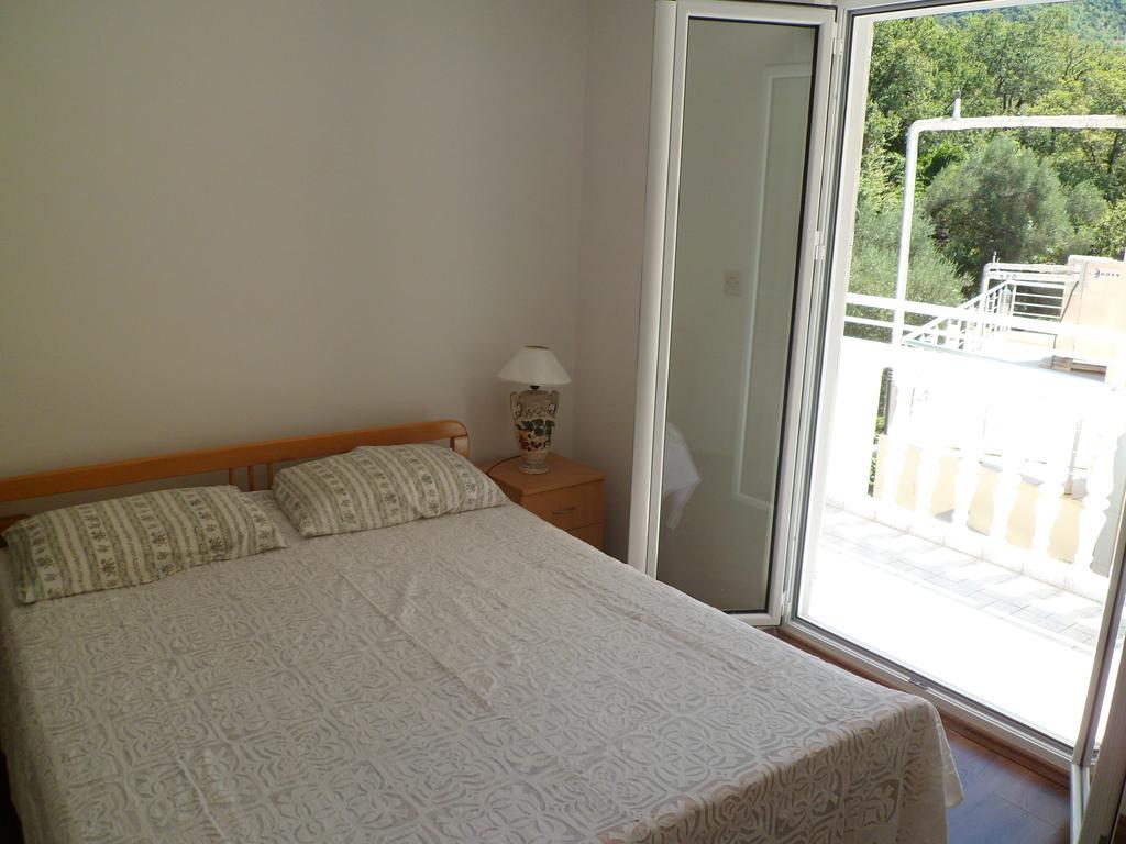Milocer Apartment Свети-Стефан Экстерьер фото