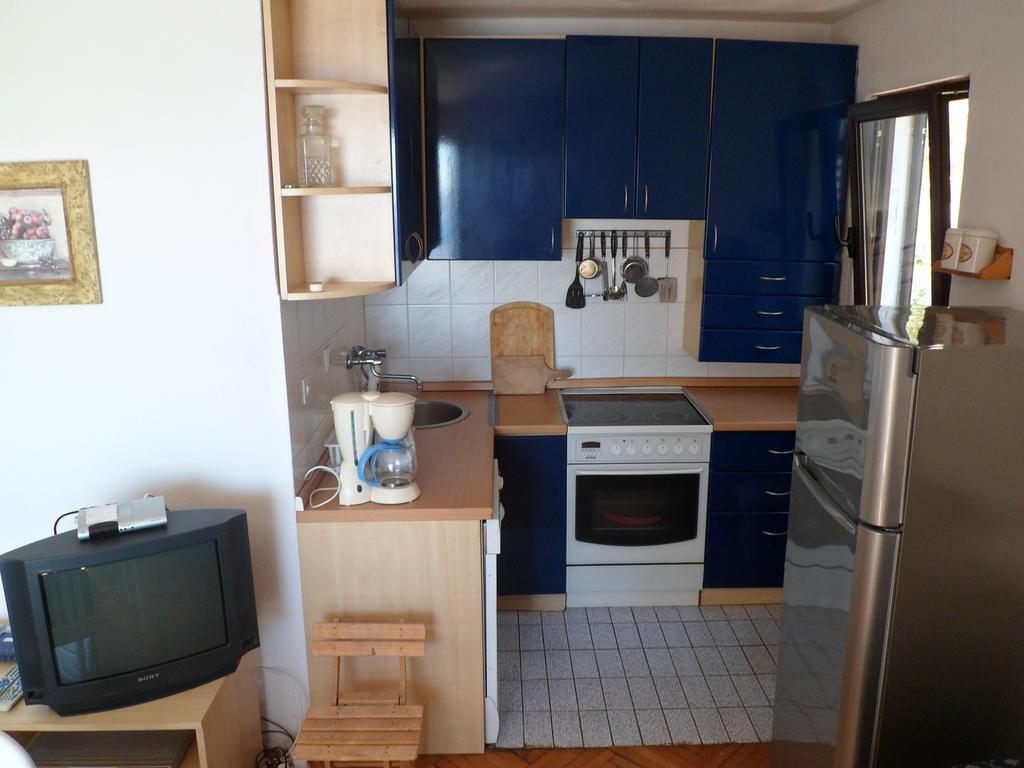 Milocer Apartment Свети-Стефан Экстерьер фото